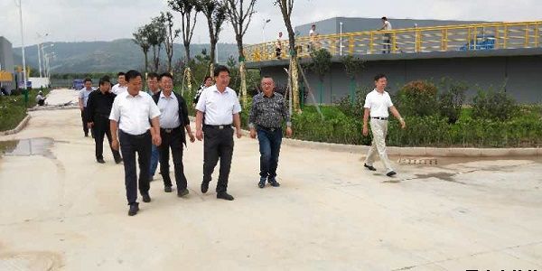 市人大常委會(huì)黨組副書(shū)記、副主任樊文浩一行調(diào)研泓源公司項(xiàng)目建設(shè)情況(圖3)