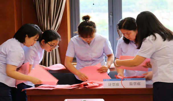 泓源公司召開工會第一次職工(會員)大會(圖3) 泓源公司召開工會第一次職工(會員)大會(圖3)