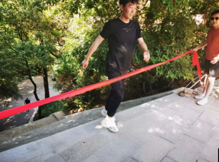 助力文旅市場 展示產(chǎn)投風(fēng)采——市產(chǎn)投集團(tuán)組織開展員工登山比賽活動(圖9) 助力文旅市場 展示產(chǎn)投風(fēng)采——市產(chǎn)投集團(tuán)組織開展員工登山比賽活動(圖9)